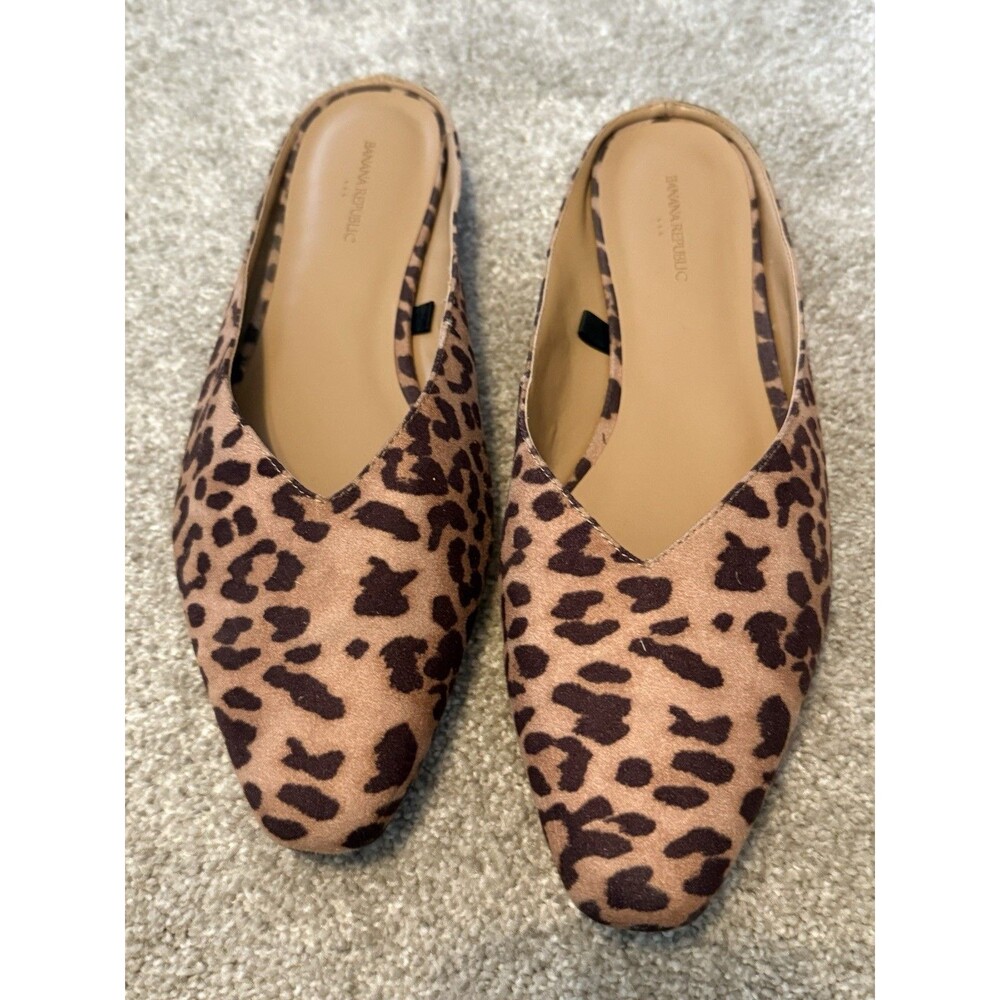 Banana Republic Flat Mule Cheetah Print Size 9 NWOT NWOB